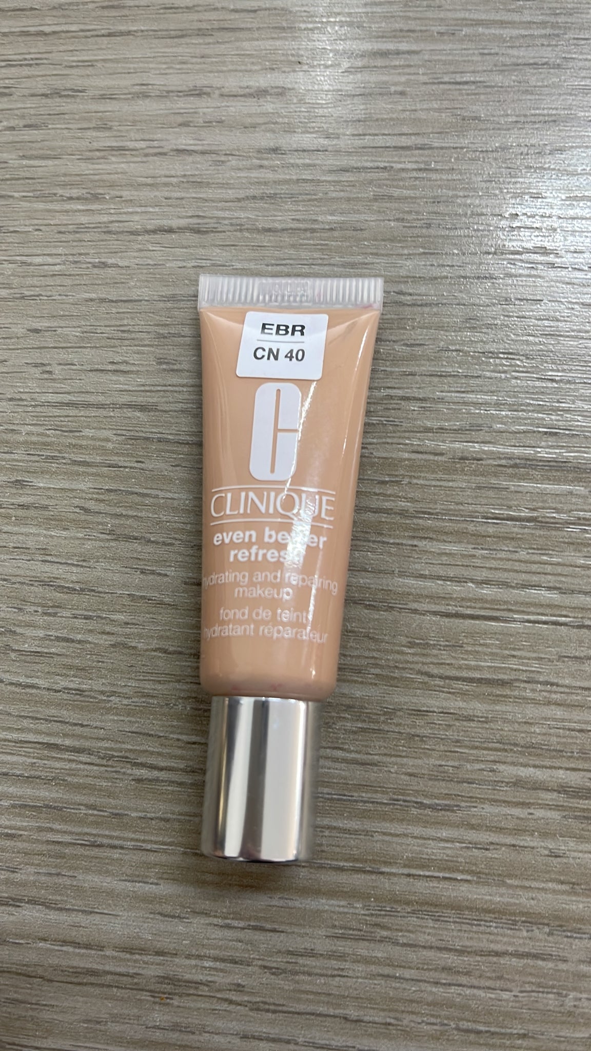 MINI SIZE Even Better Refresh™ Hydrating and Repairing Makeup TESTER - Profumo Web