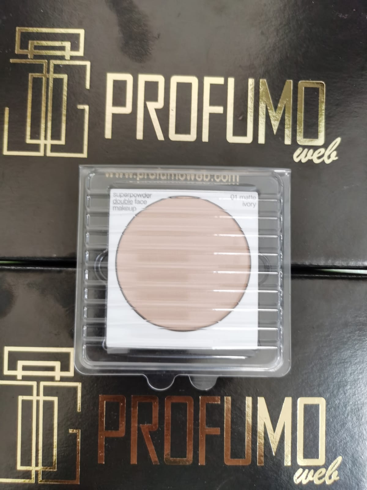 Fondotinta Clinique Superpowder Double Face Makeup cipria compatta e fondotinta 2 in 1 ricarica - Profumo Web